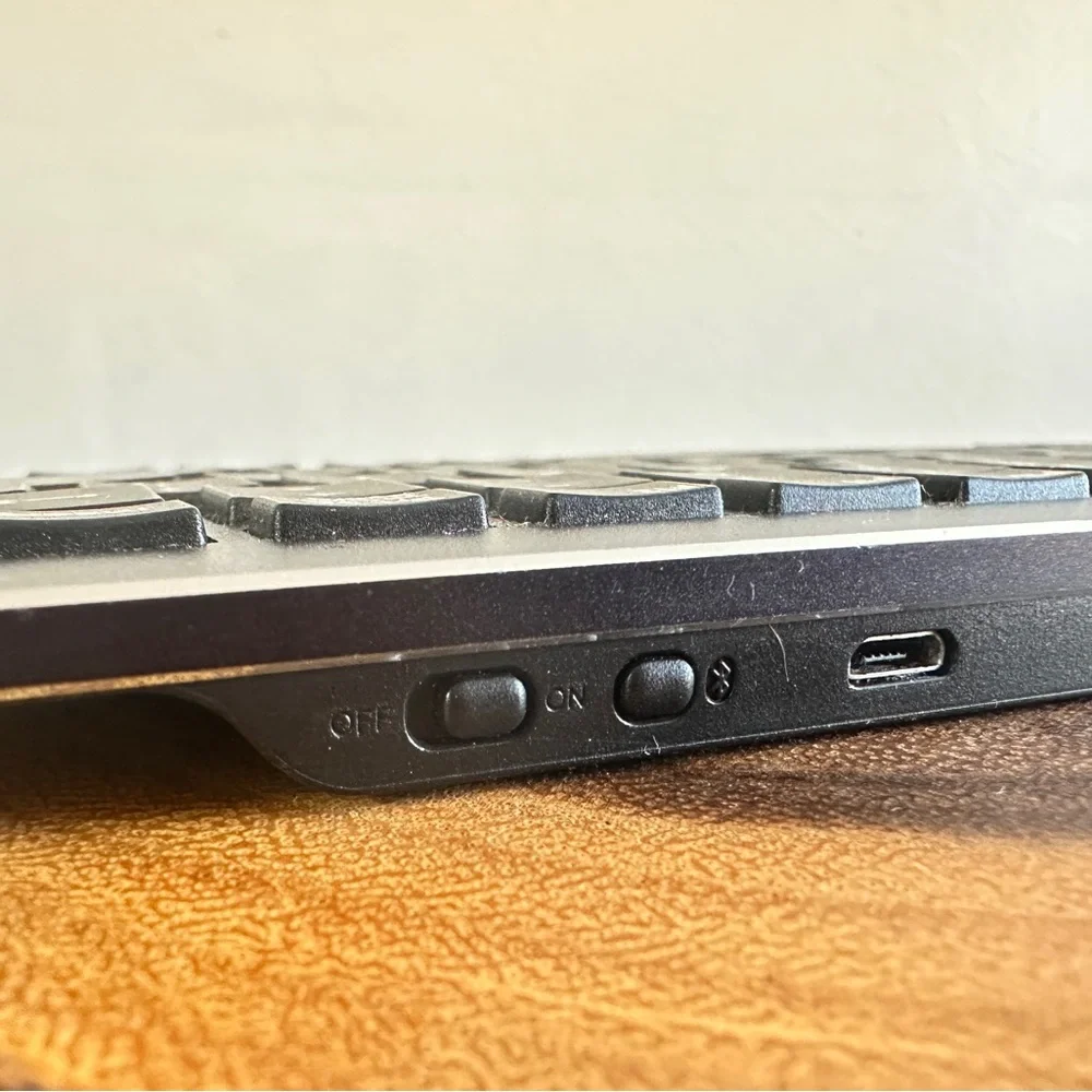 Perixx Periboard-811 Bluetooth Keyboard Portable Android And Windows Compatible